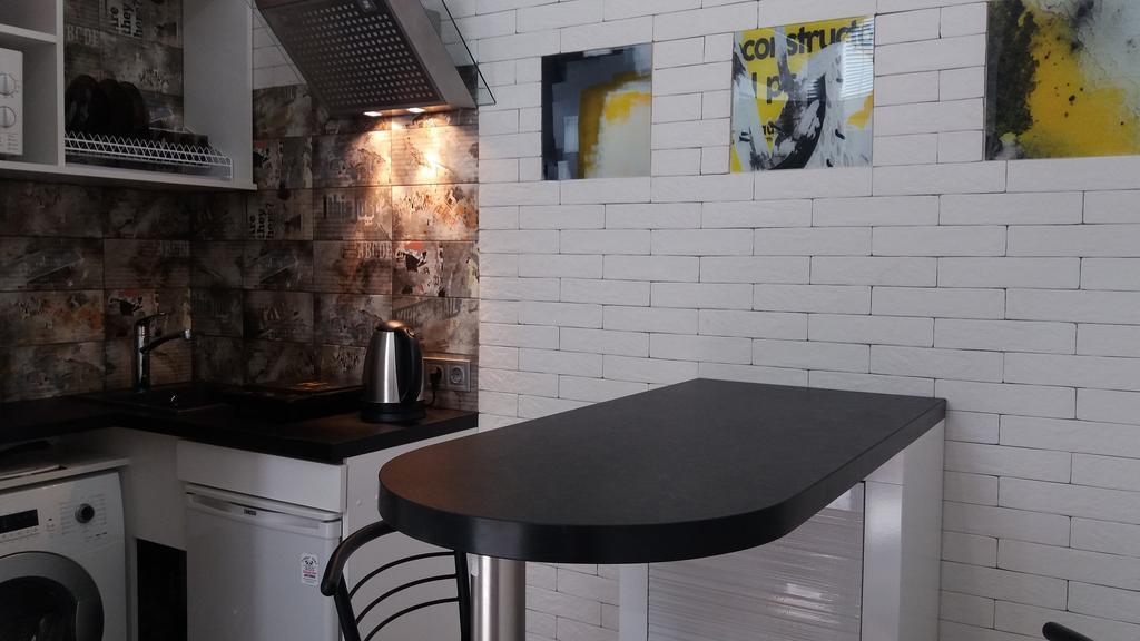 Apartment With Fireplace Lemberg Exterior foto